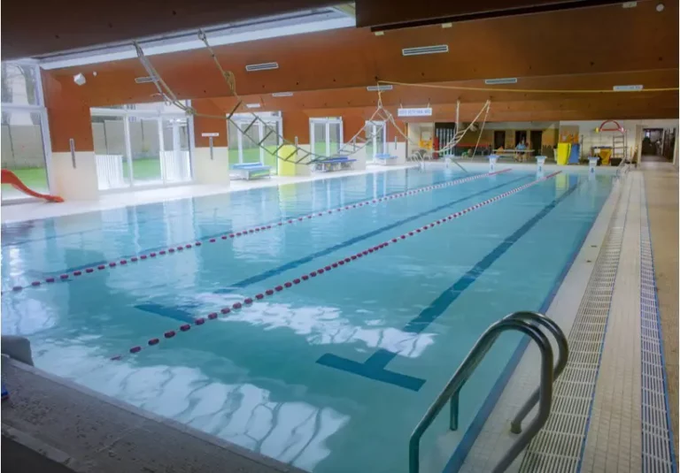Réhabilitation thermique et modernisation de la piscine Sébastien Rouault à Andrésy