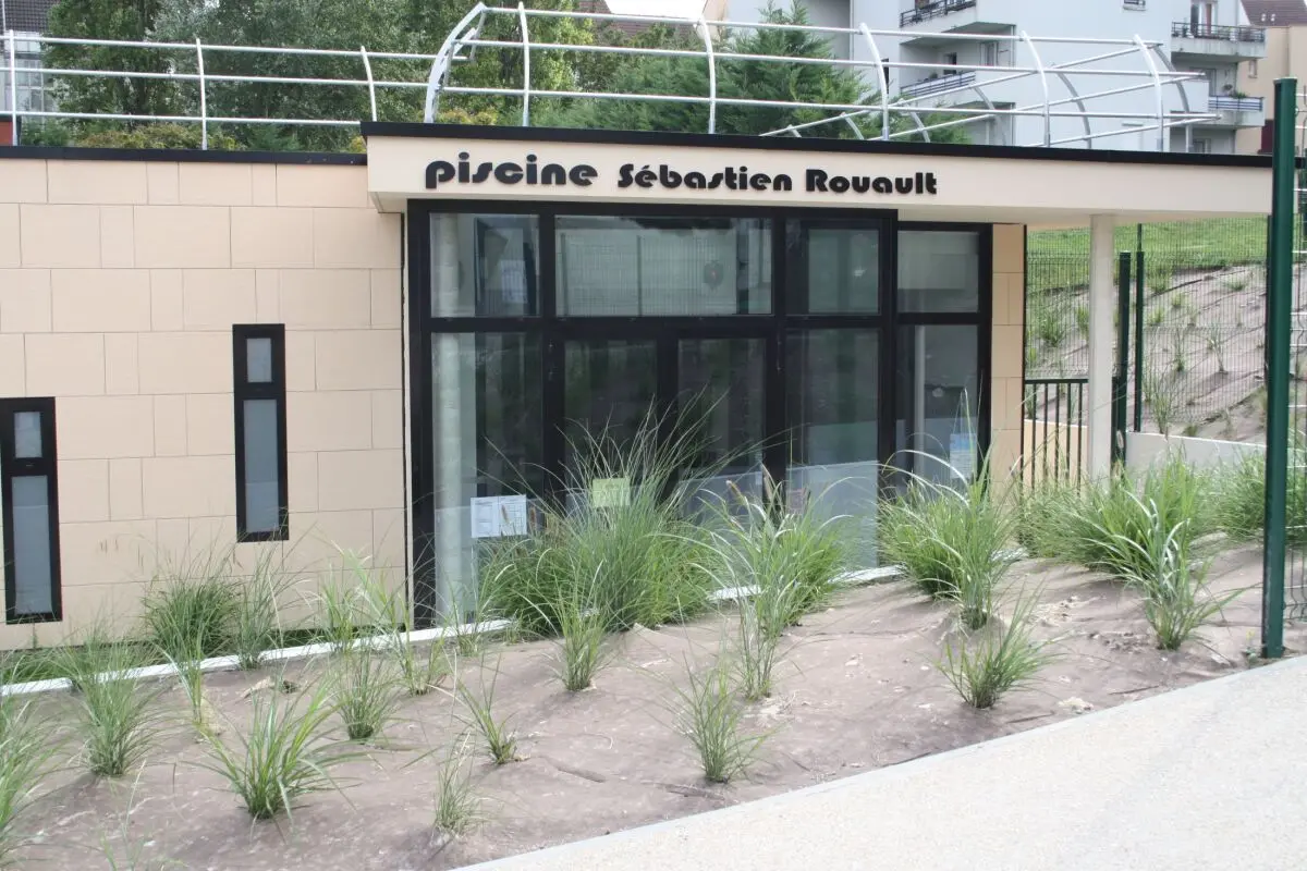 Réhabilitation thermique & modernisation de la piscine Sébastien Rouault
